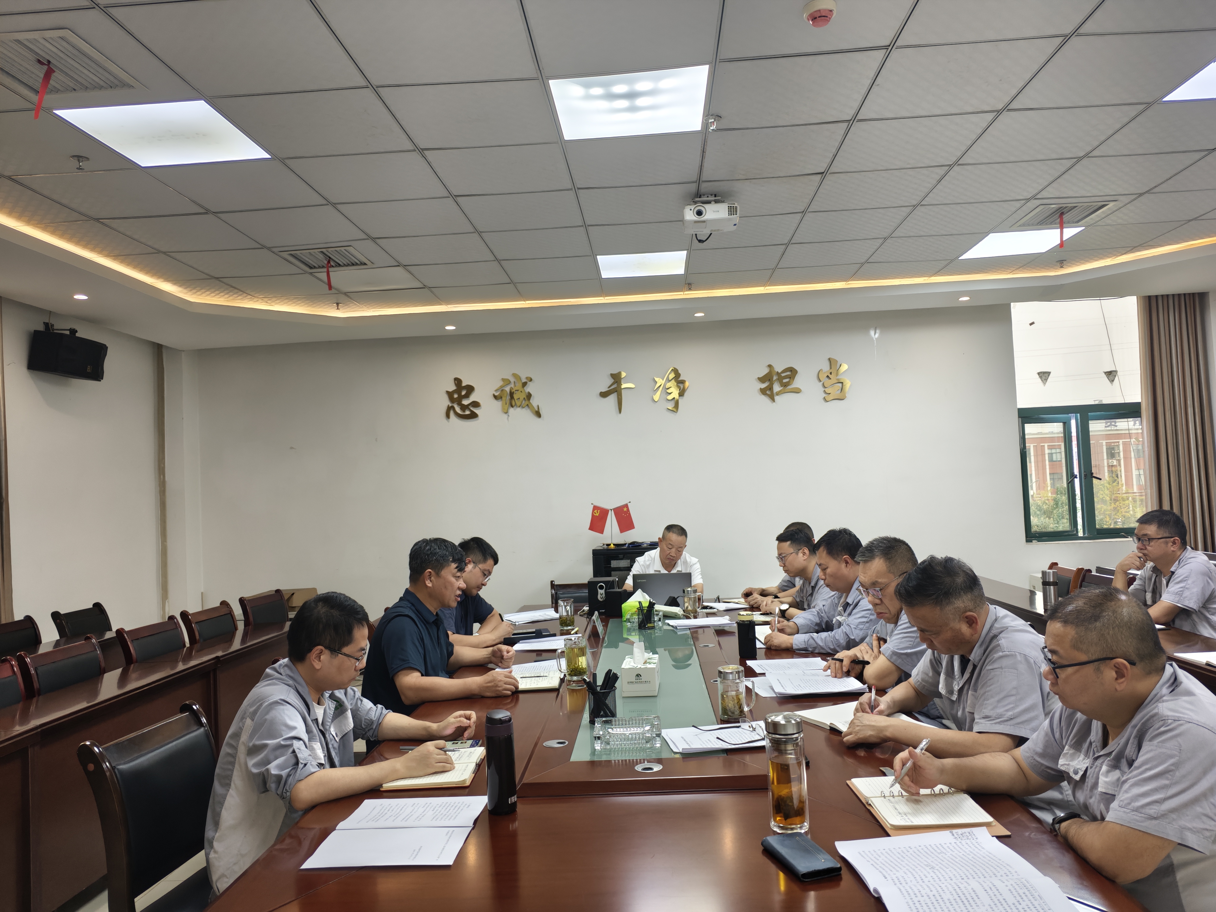 李凱赴能礦錳業調研：沖刺年度目標，謀劃發展新篇