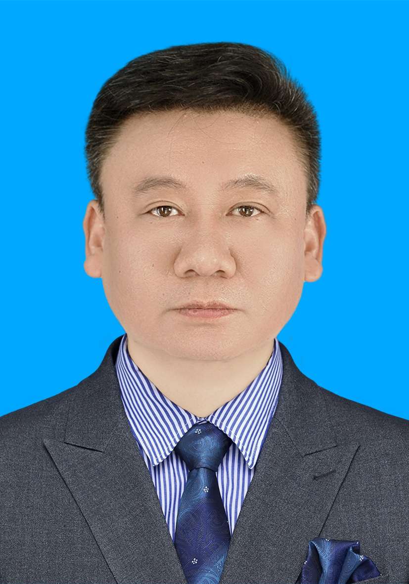 楊曲波    黨委書記、董事長、總經理